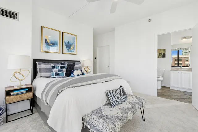 $560,000 | 435 West Erie Street, Unit 1408, Chicago, IL 60654