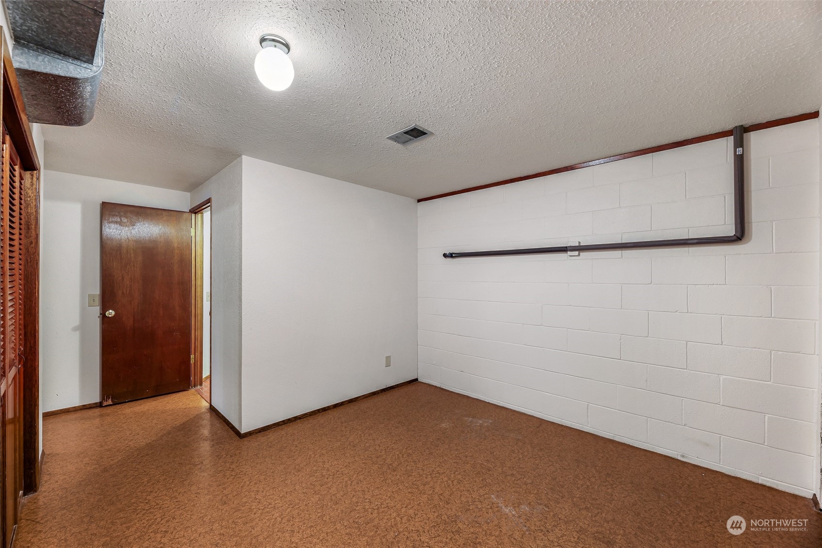 2835 Thornton Road Ferndale, WA 98248 - Photo 29 of 37 a view of an empty room