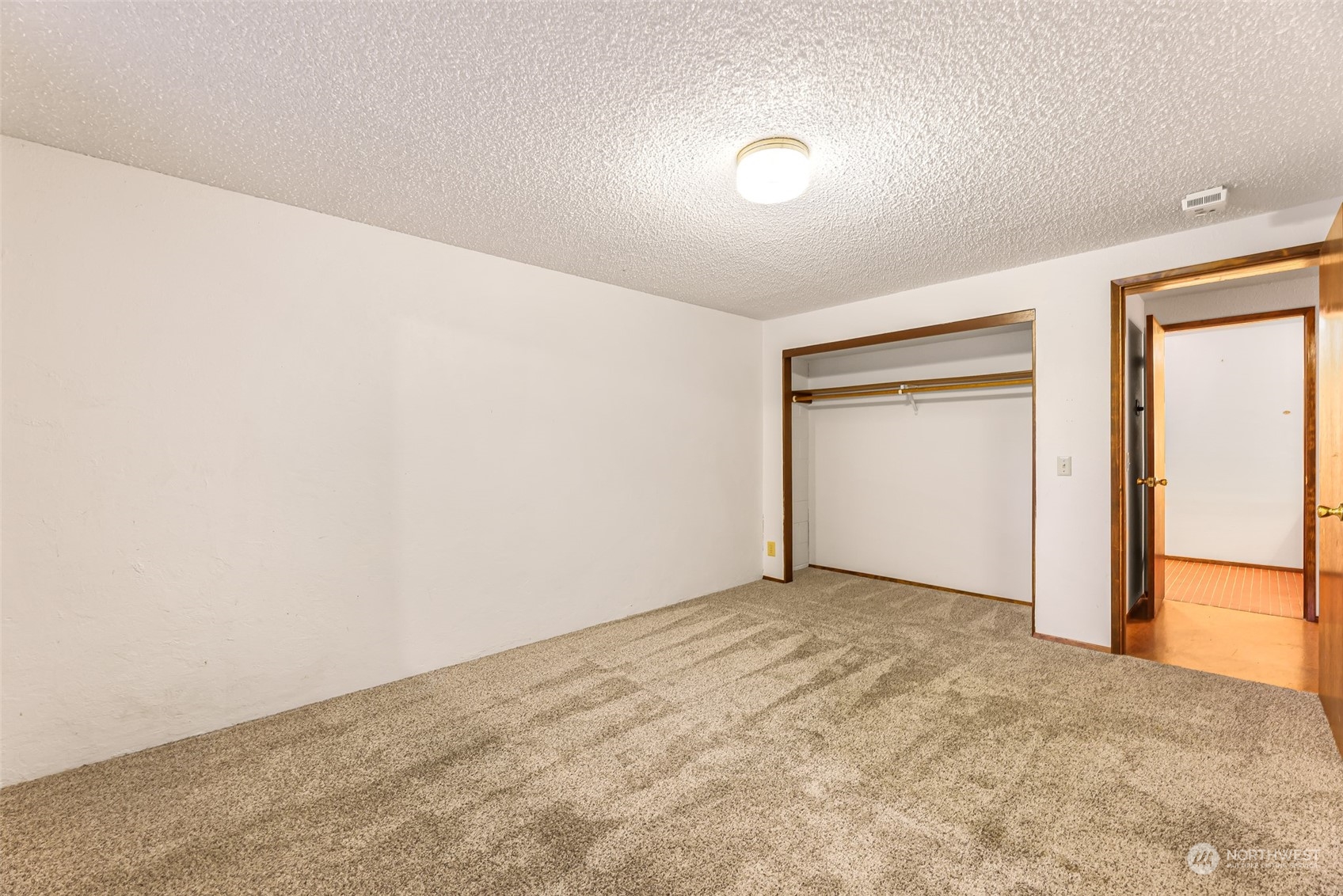 2835 Thornton Road Ferndale, WA 98248 - Photo 34 of 37 an empty room with a natural light