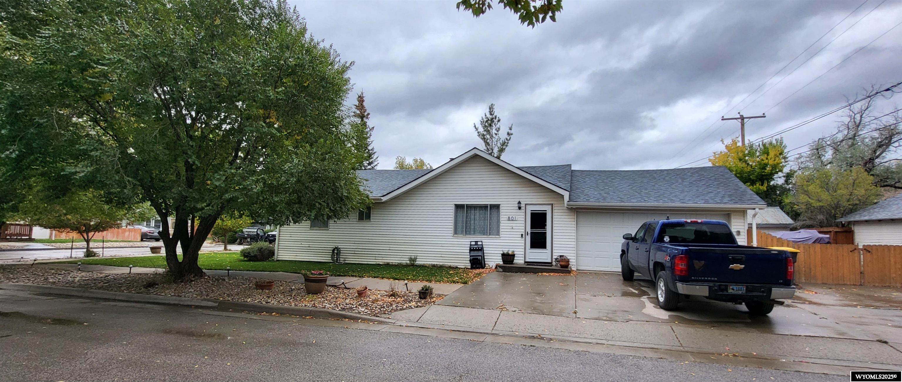 801 Madison Avenue Sinclair, WY 82334 - Photo 12 of 32