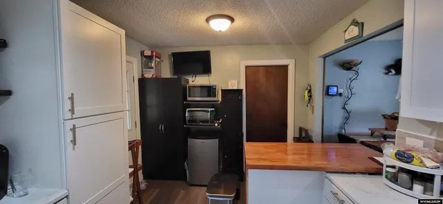 $200,000 | 801 Madison Avenue, Sinclair, WY 82334