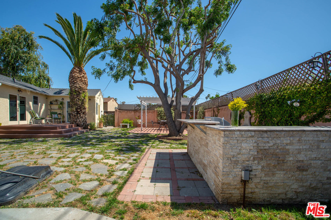 3605 Buckingham Road Los Angeles, CA 90016 - Photo 30 of 31