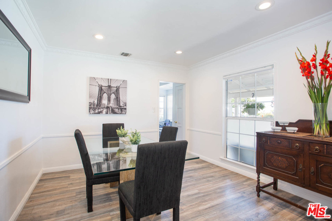 3605 Buckingham Road Los Angeles, CA 90016 - Photo 8 of 31