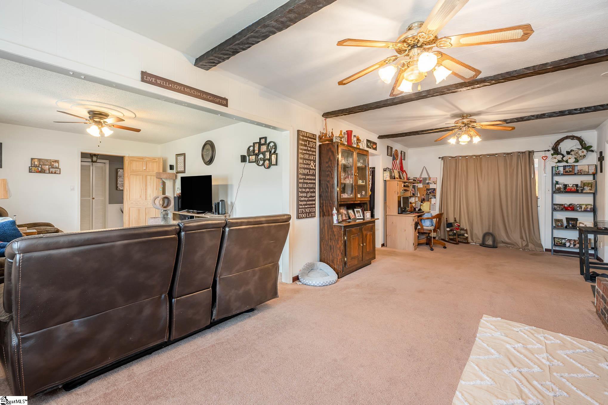 123 Bridwell Road Woodruff, SC 29388 - Photo 8 of 36