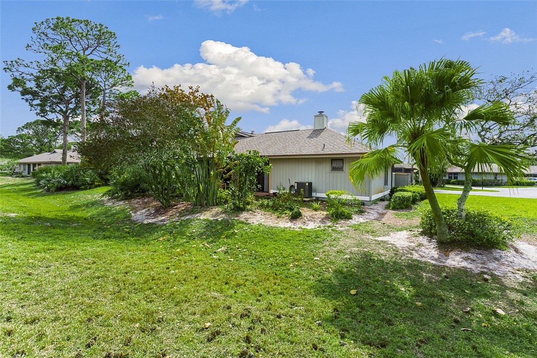 731 Timber Ridge Trail Southwest, Unit A Vero Beach, FL 32962 - Photo 35 of 36
