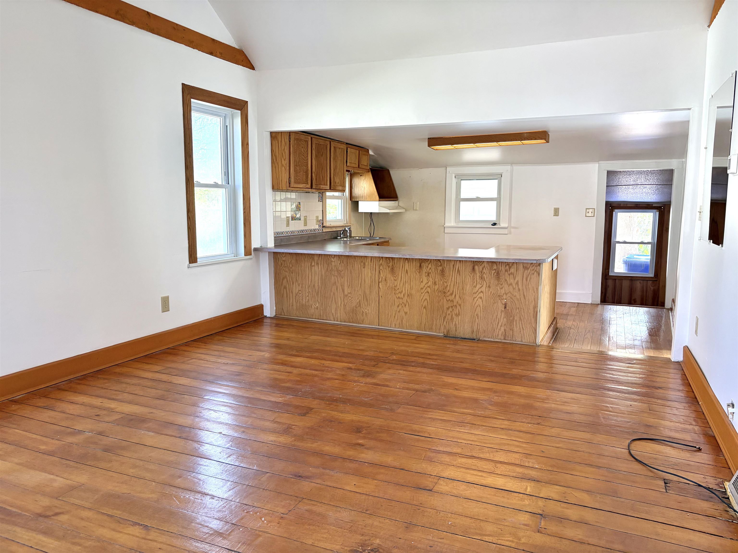 829 West Grant Street Appleton, WI 54914 - Photo 8 of 22