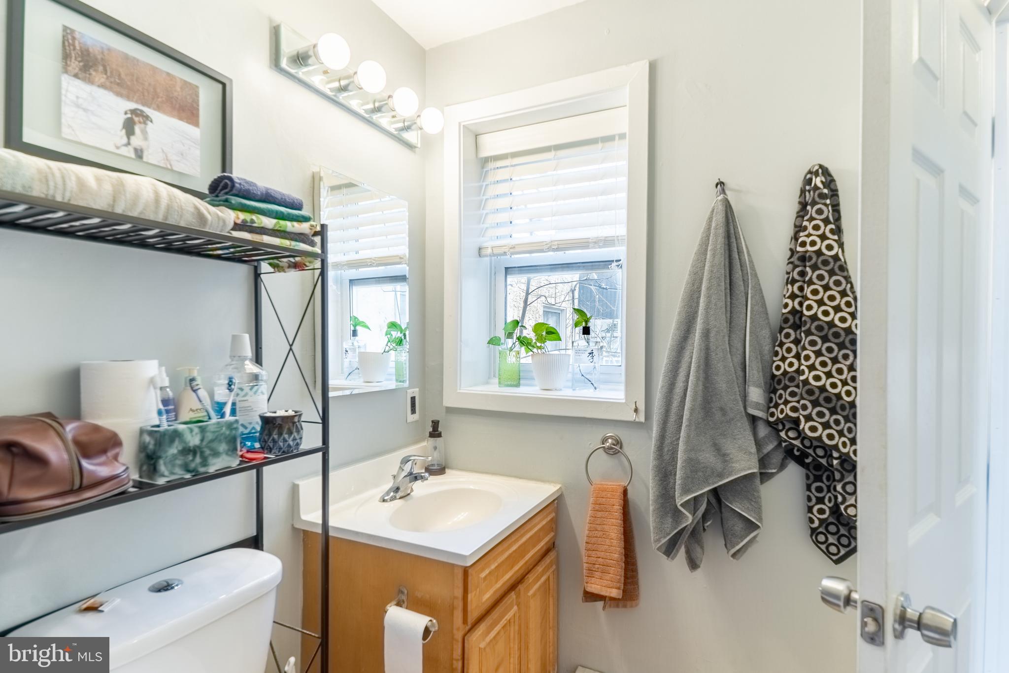 2124 Christian Street, Unit B Philadelphia, PA 19146 - Photo 11 of 17 bathroom