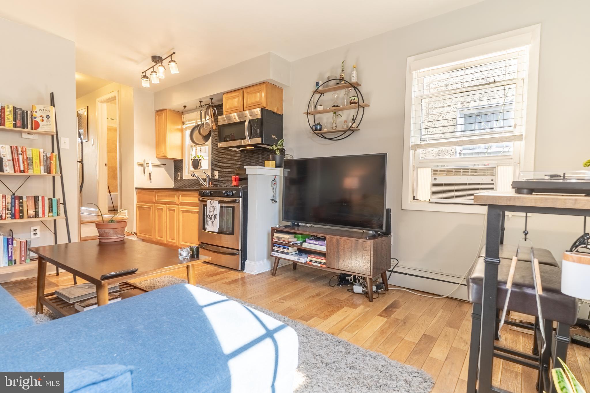 2124 Christian Street, Unit B Philadelphia, PA 19146 - Photo 7 of 17 living room