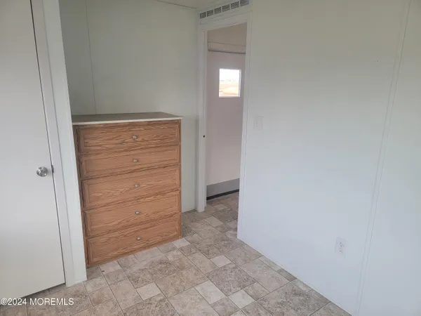 a view of walk in closet