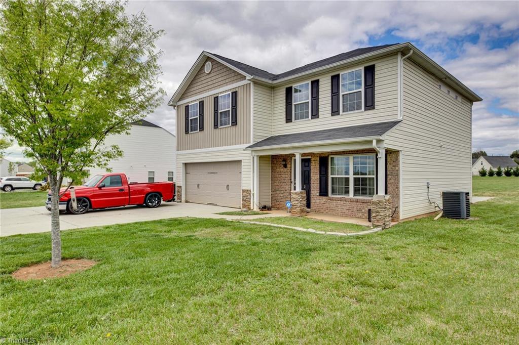 452 Tyro Road Lexington, NC 27295 - Photo 2 of 33
