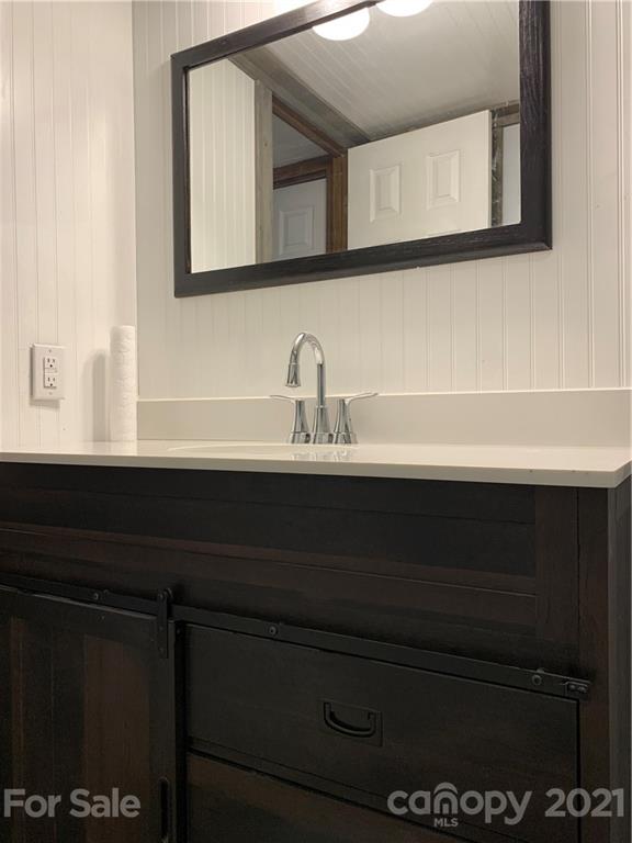 833 Cape Hickory Road, Unit 34 Hickory, NC 28601 - Photo 12 of 20 Gallery Image 12