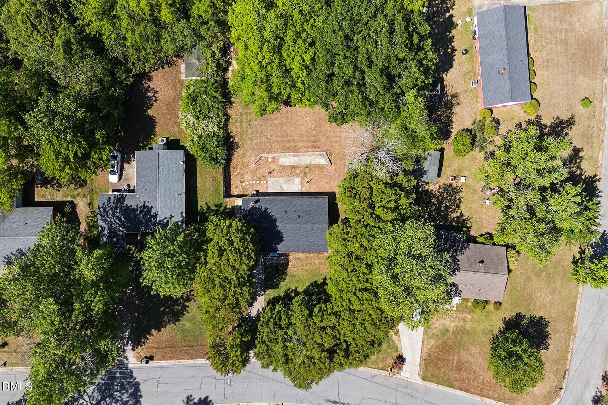 2831 Friar Tuck Road Raleigh, NC 27610 - Photo 30 of 32 273997511