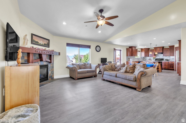 23 Park Drive Elk Ridge, UT 84651 - Photo 10 of 49