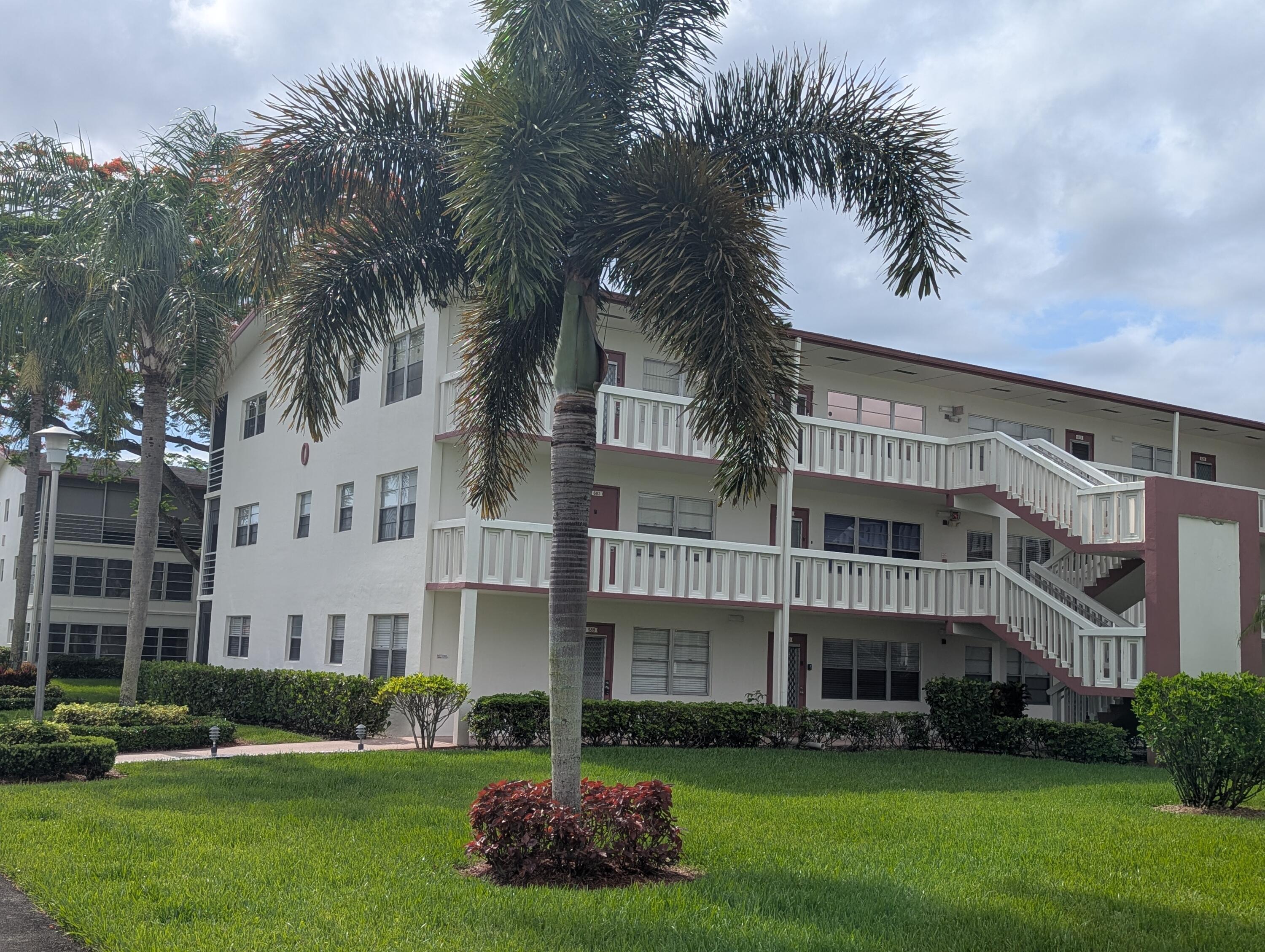 589 Fanshaw O, Unit 589 Boca Raton, FL 33434 - Photo 44 of 44 PXL_20260619_141257482.MP