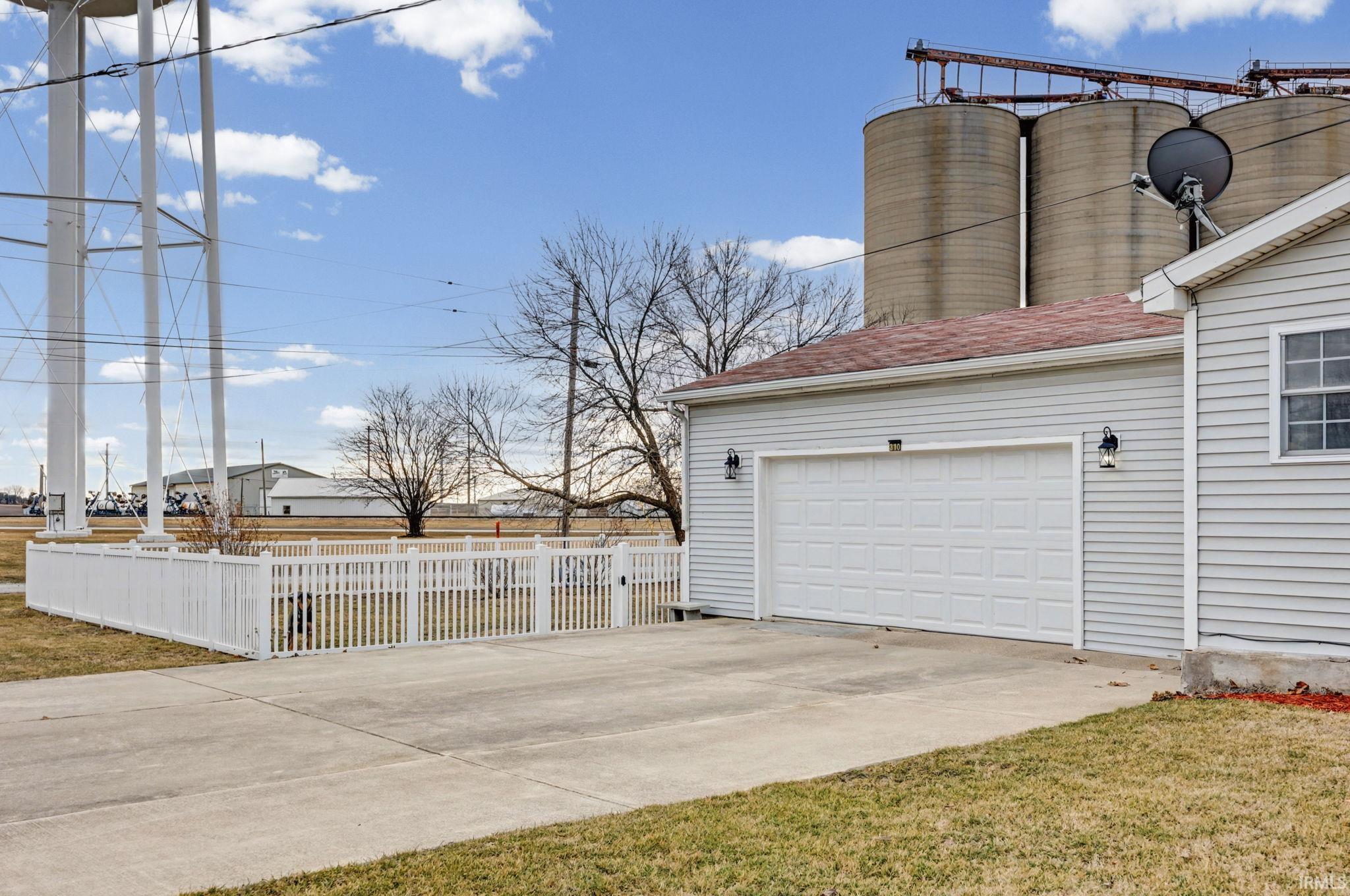310 East 7th Street Fowler, IN 47944 - Photo 18 of 22
