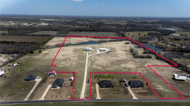 $5,000,000 | 1408 Hackberry Road, Van Alstyne, TX 75495