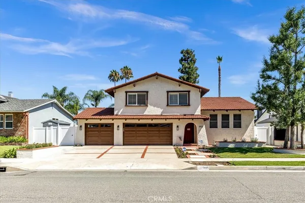 $1,399,900 | 5925 East Tiber Drive, Anaheim Hills, CA 92807
