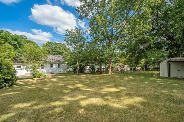 $2,850 | 2539 Glendale Circle Southeast, Smyrna, GA 30080