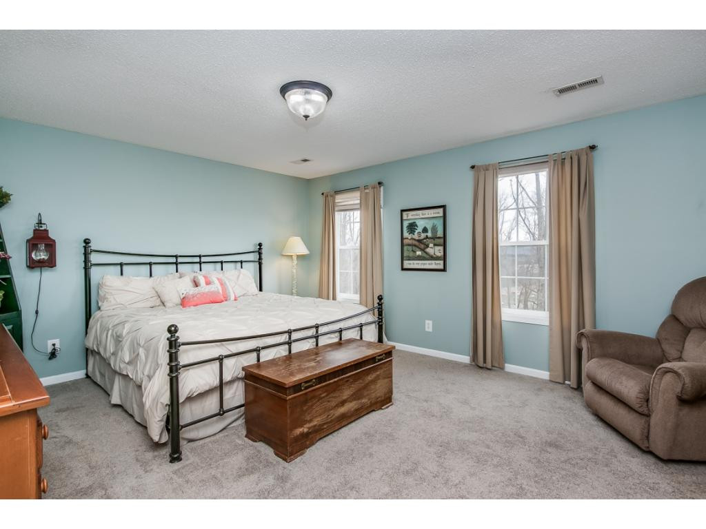 334 Webb Road Piney Flats, TN 37686 - Photo 12 of 22 Master Bedroom