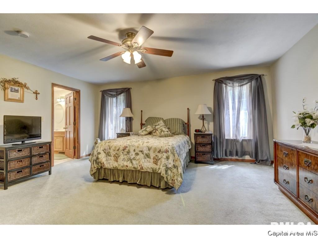 1028 Post Road Springfield, IL 62712 - Photo 14 of 18