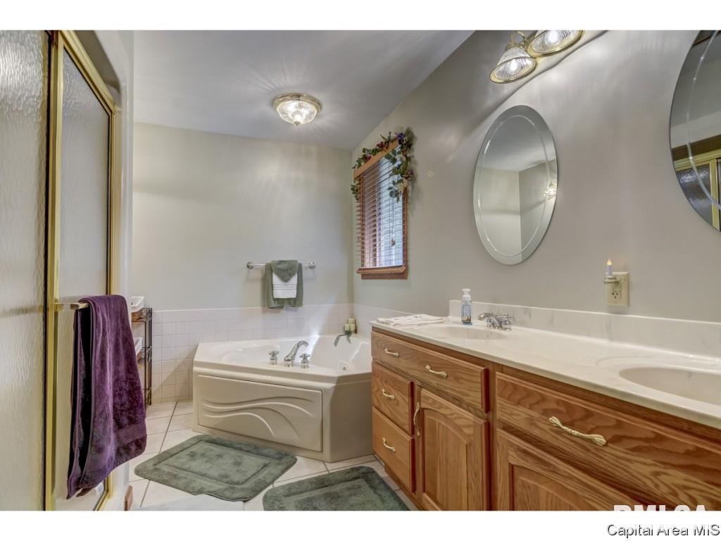 1028 Post Road Springfield, IL 62712 - Photo 15 of 18