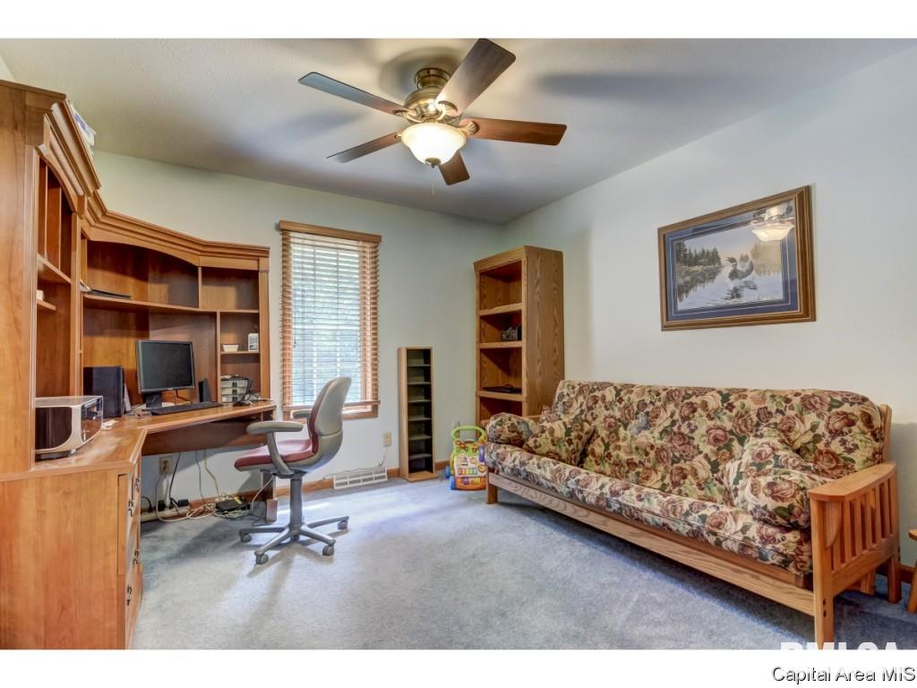 1028 Post Road Springfield, IL 62712 - Photo 18 of 18