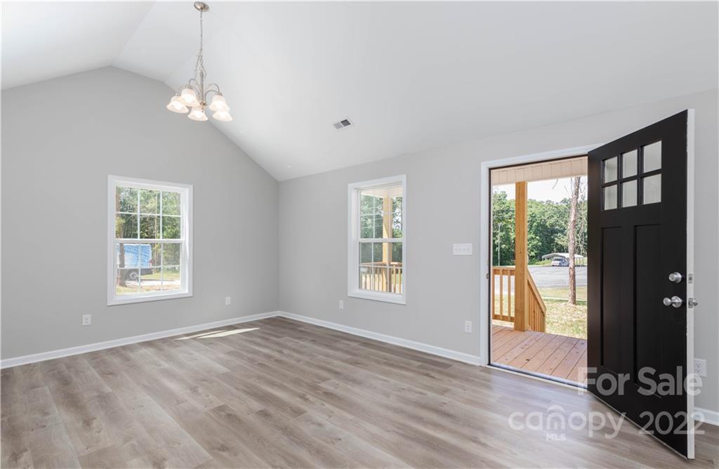 2181 Smithford Road Hickory Grove, SC 29717 - Photo 17 of 32
