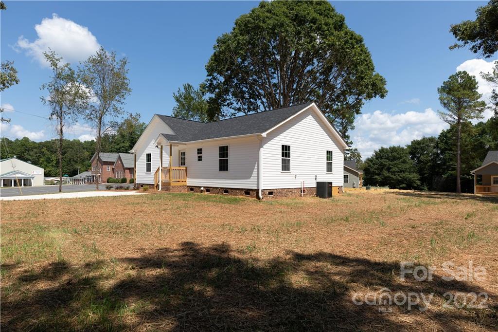 2181 Smithford Road Hickory Grove, SC 29717 - Photo 8 of 32