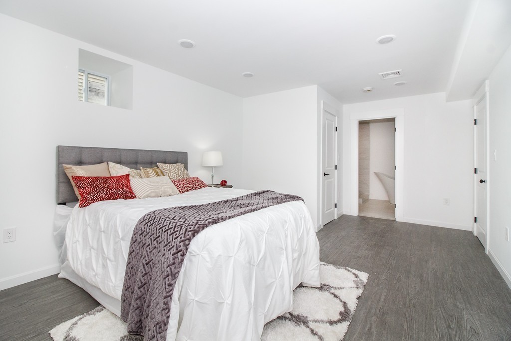 28 Dana Street, Unit 1 Somerville, MA 02145 - Photo 4 of 11