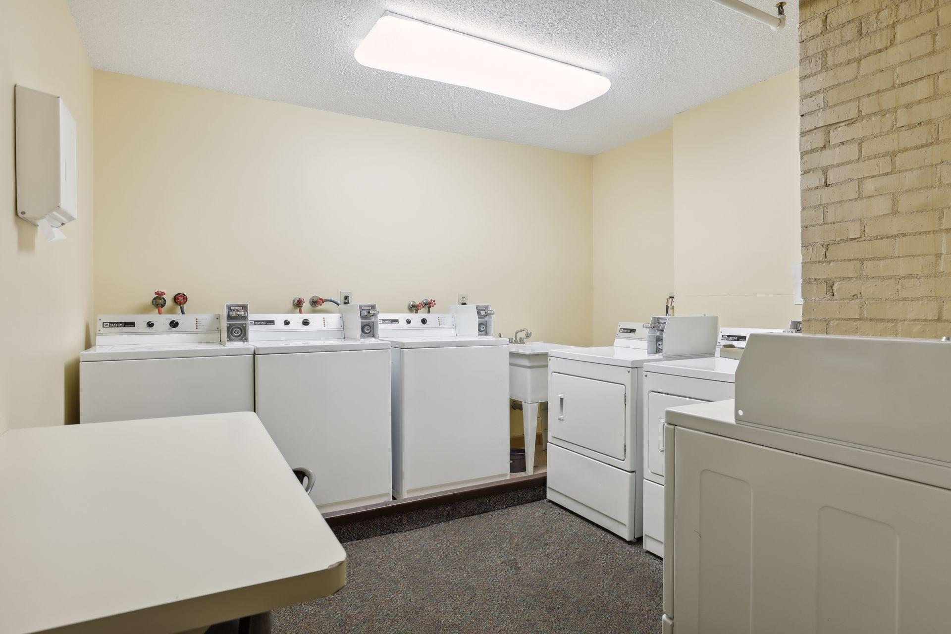 2210 Midland Grove Road, Unit 209 Roseville, MN 55113 - Photo 36 of 39