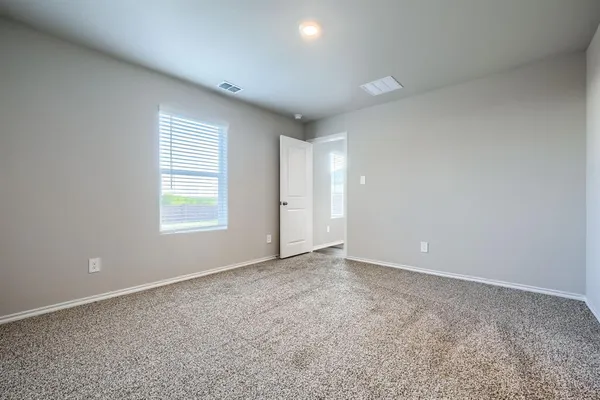 $2,600 | 249 Cal Frd Drive, Justin, TX 76247