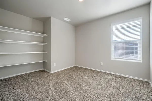 $2,600 | 249 Cal Frd Drive, Justin, TX 76247