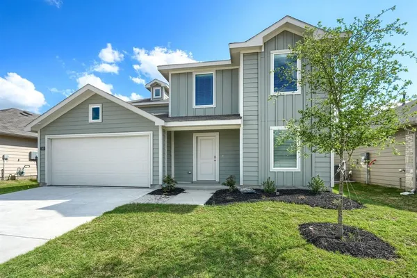 $2,600 | 249 Cal Frd Drive, Justin, TX 76247