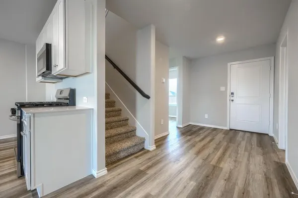 $2,600 | 249 Cal Frd Drive, Justin, TX 76247
