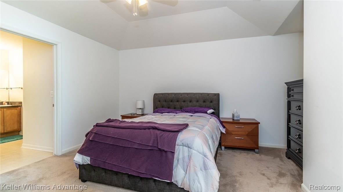 11790 Farmington Road Livonia, MI 48150 - Photo 15 of 32 13_19.jpg