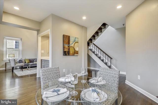 1700 19th Street Northwest, Unit 4W Washington, DC 20009 - Photo 8 of 40 Dining room