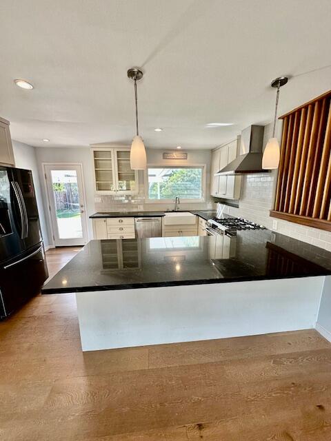 3041 Foothill Road Santa Barbara, CA 93105 - Photo 5 of 17 IMG_3136