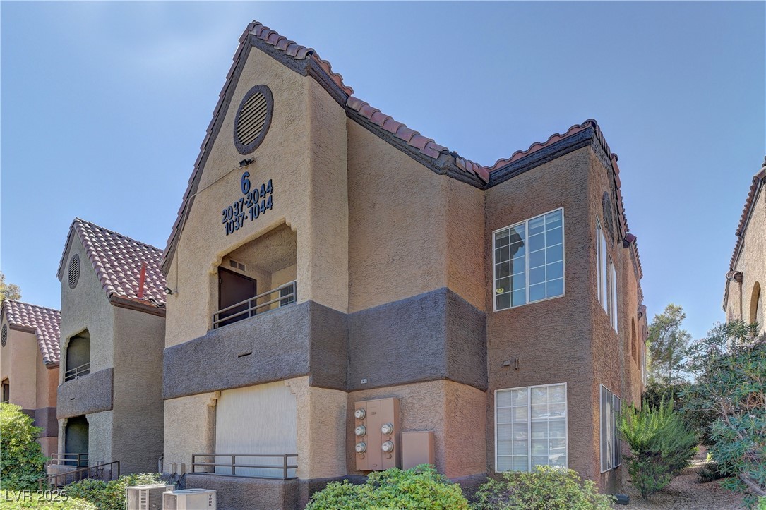 2200 South Fort Apache Road, Unit 2044 Las Vegas, NV 89117 - Photo 2 of 17