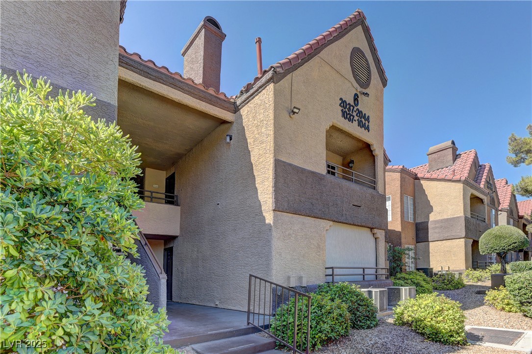 2200 South Fort Apache Road, Unit 2044 Las Vegas, NV 89117 - Photo 3 of 17