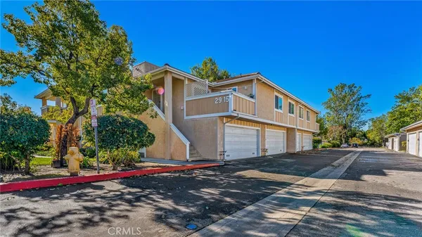 $493,000 | 2915 Deacon Street, Unit 17, Simi Valley, CA 93065