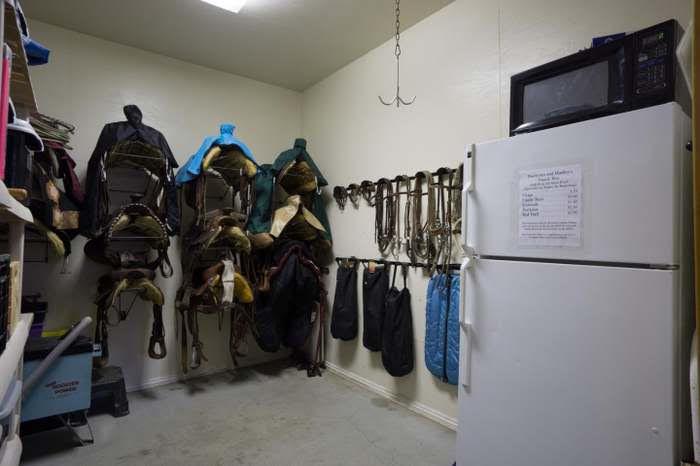 350 San Benancio Road Salinas, CA 93908 - Photo 12 of 68