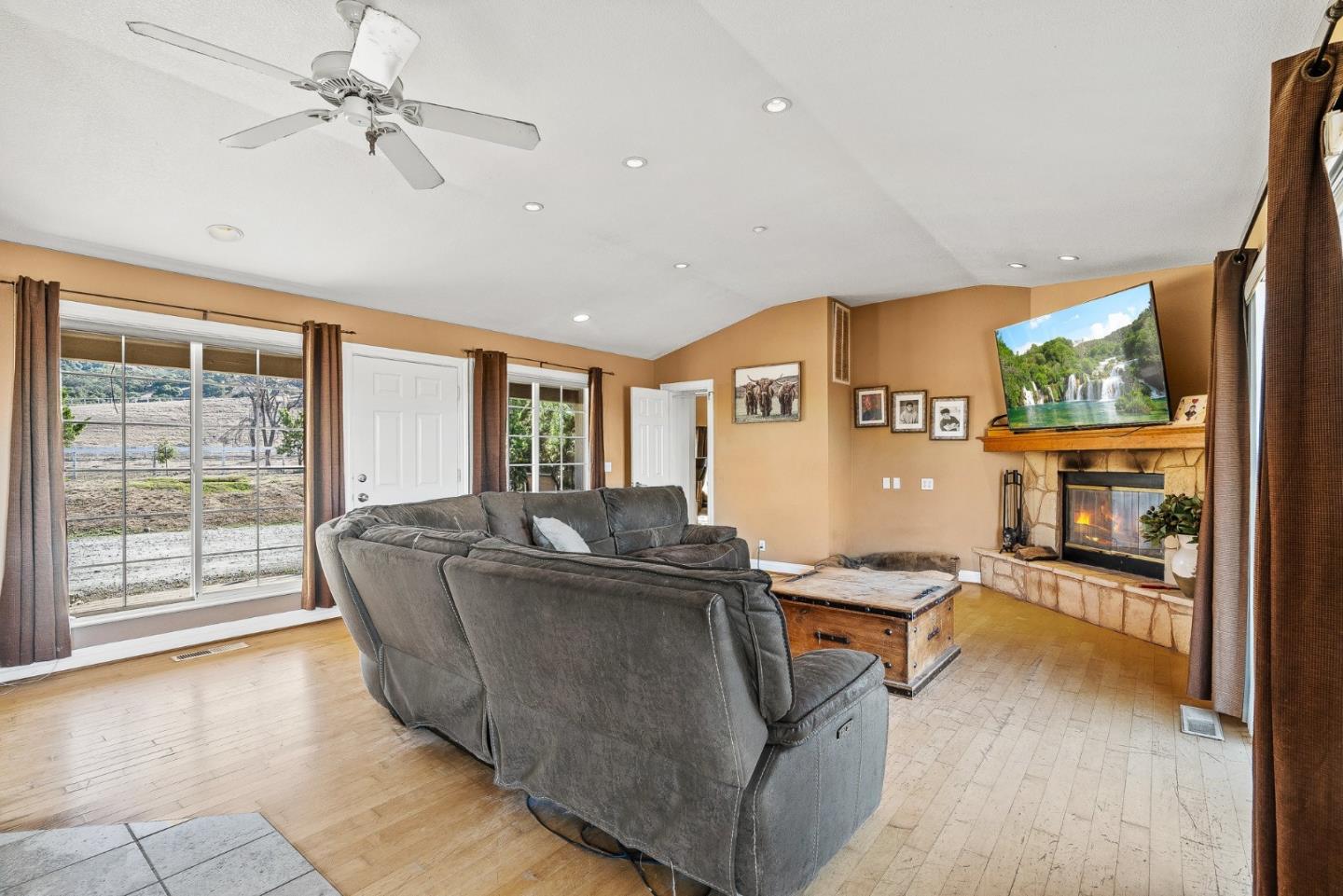 350 San Benancio Road Salinas, CA 93908 - Photo 17 of 68 a living room with furniture and a large window