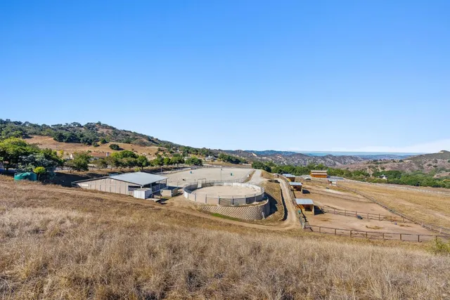 $2,699,900 | 350 San Benancio Road, Salinas, CA 93908