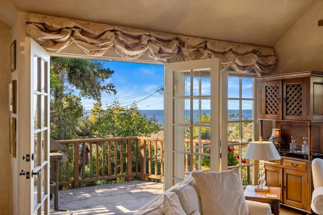 $2,900,000 | 3 Santa Fe Street, Carmel, CA 93923