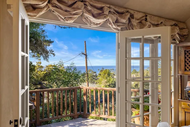 $2,900,000 | 3 Santa Fe Street, Carmel, CA 93923
