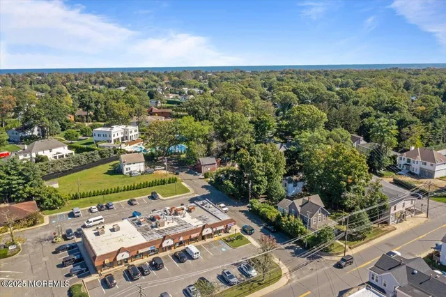 $975,000 | 71 Monmouth Road, Oakhurst, NJ 07755