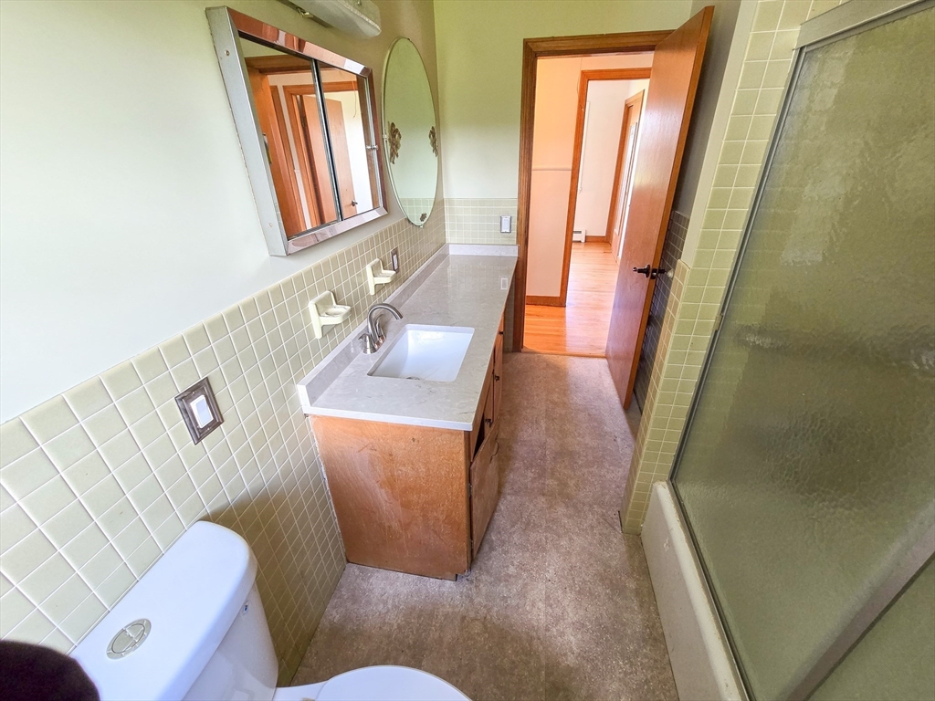 264 Dresser Hill Road Dudley, MA 01571 - Photo 15 of 21