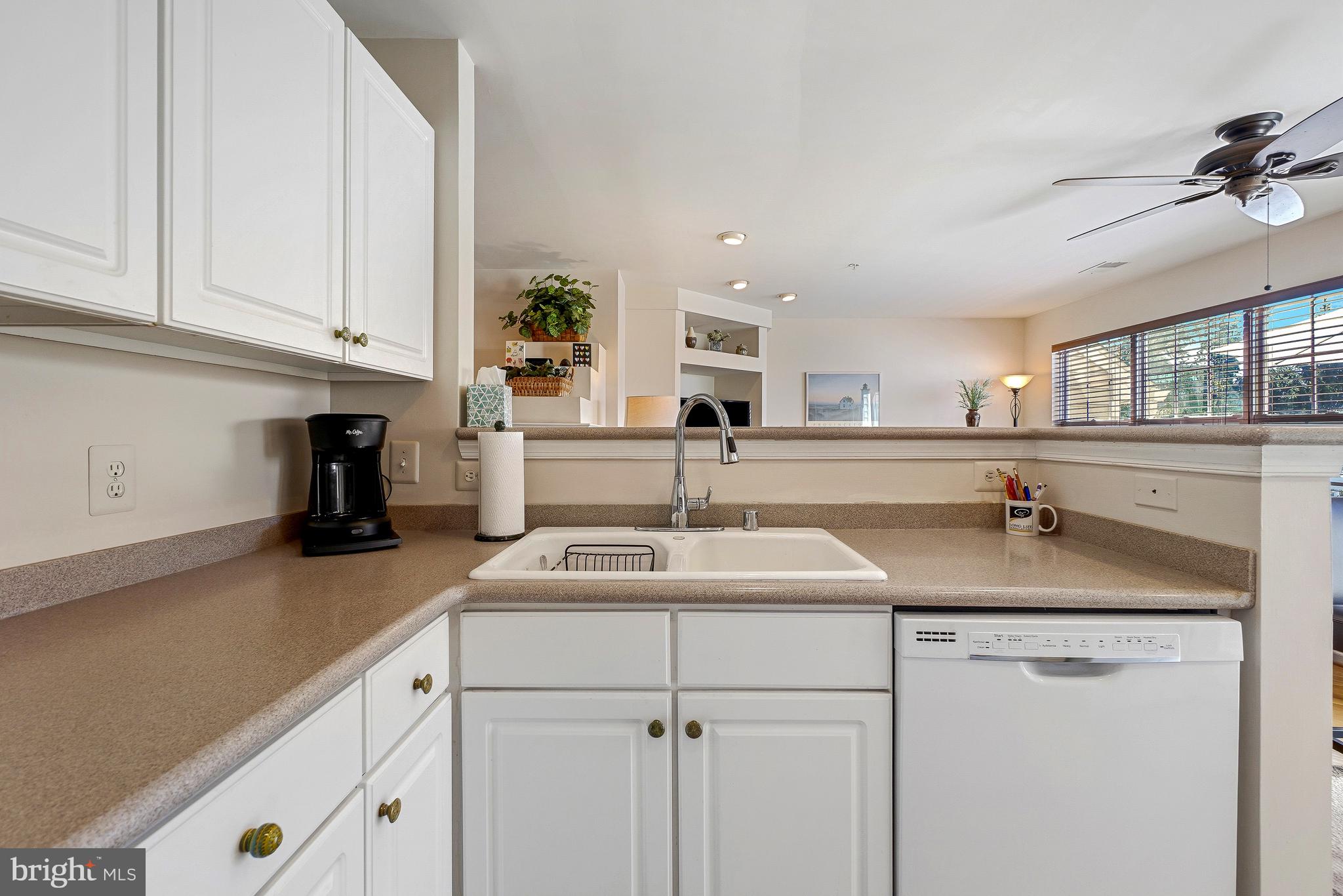 12044 Trumbull Way Reston, VA 20190 - Photo 27 of 57 Gallery Image 27