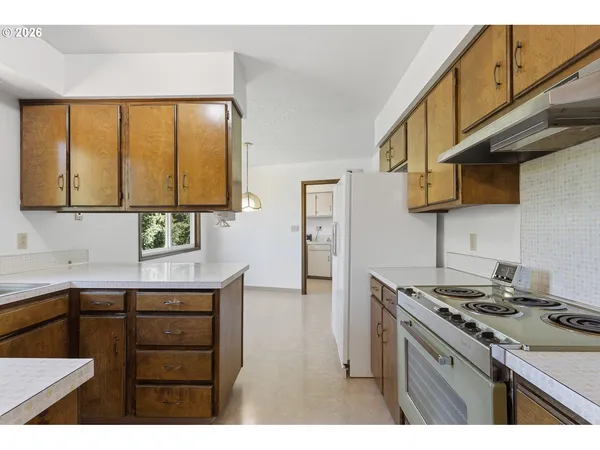 $529,900 | 7511 Northwest 15th Avenue, Vancouver, WA 98665