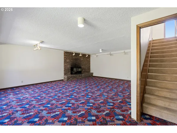 $529,900 | 7511 Northwest 15th Avenue, Vancouver, WA 98665